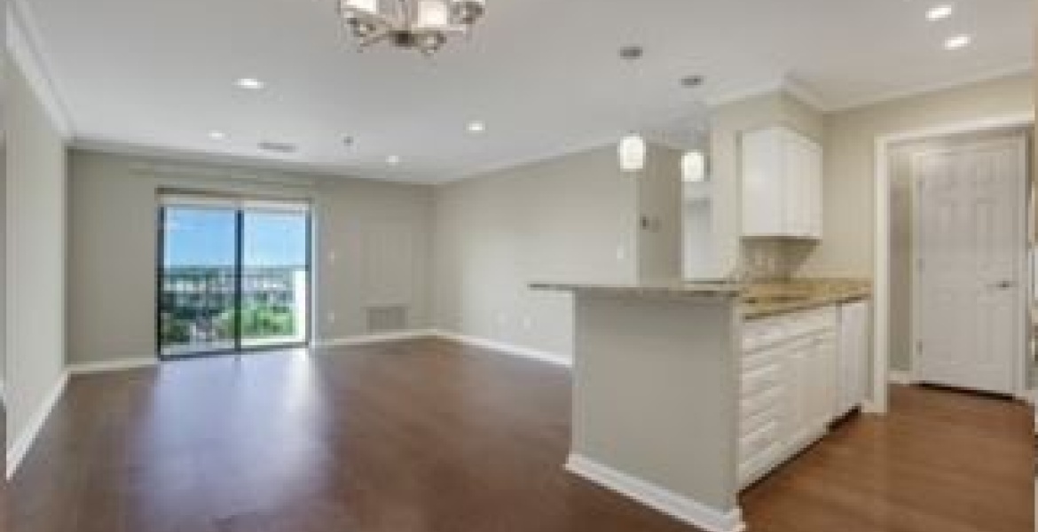 300 Johnson Ferry Rd NE, Sandy Springs, Georgia 30328, ,Condo,For Sale,Johnson Ferry Rd NE,1123