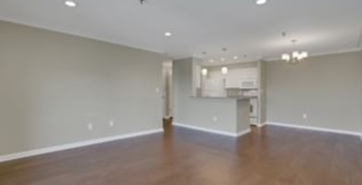 300 Johnson Ferry Rd NE, Sandy Springs, Georgia 30328, ,Condo,For Sale,Johnson Ferry Rd NE,1123