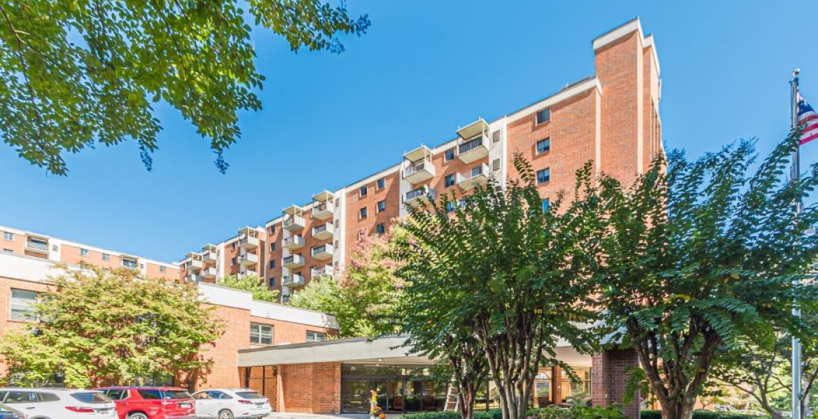 300 Johnson Ferry Rd. NE, Sandy Springs, Georgia 30328, ,Condo,For Sale,Mount Vernon Towers,Johnson Ferry Rd. NE,9,1126