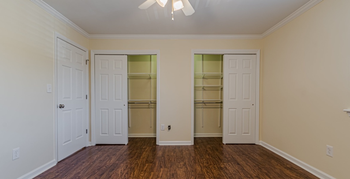 300 Johnson Ferry Rd NE, Sandy Springs, Georgia 30328, ,Condo,For Lease,Johnson Ferry Rd NE,1146