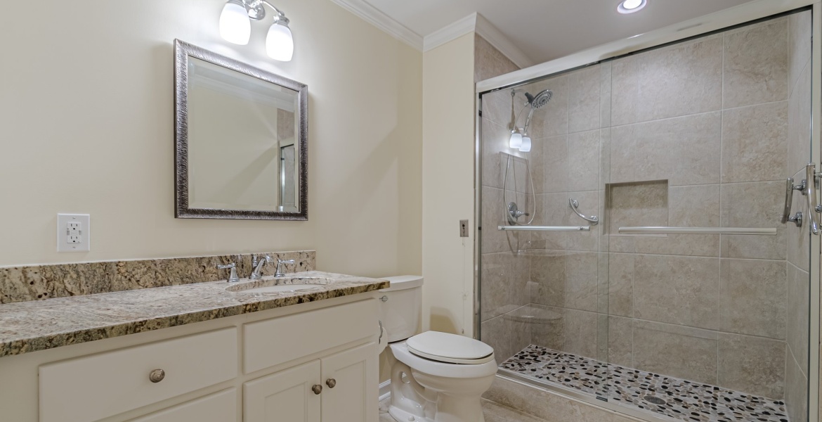 300 Johnson Ferry Rd NE, Sandy Springs, Georgia 30328, ,Condo,For Lease,Johnson Ferry Rd NE,1146
