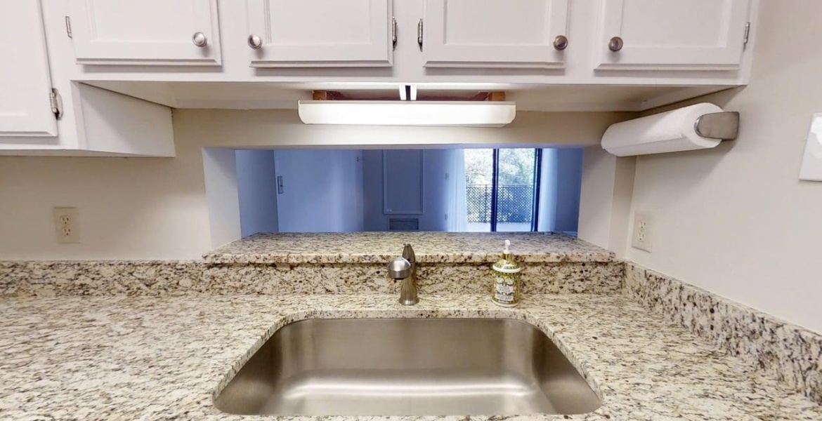 300 Johnson Ferry Rd. NE, Sandy Springs, Georgia 30328, ,Condo,For Lease,Mount Vernon Towers,Johnson Ferry Rd. NE,9,1147