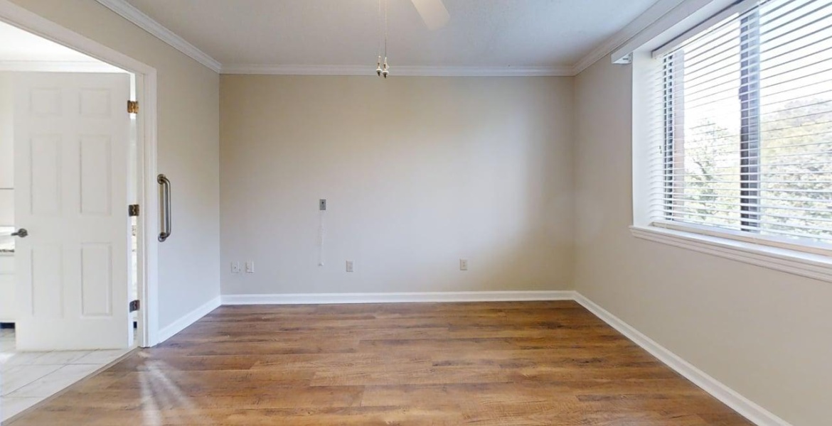 300 Johnson Ferry Rd. NE, Sandy Springs, Georgia 30328, ,Condo,For Lease,Mount Vernon Towers,Johnson Ferry Rd. NE,9,1147