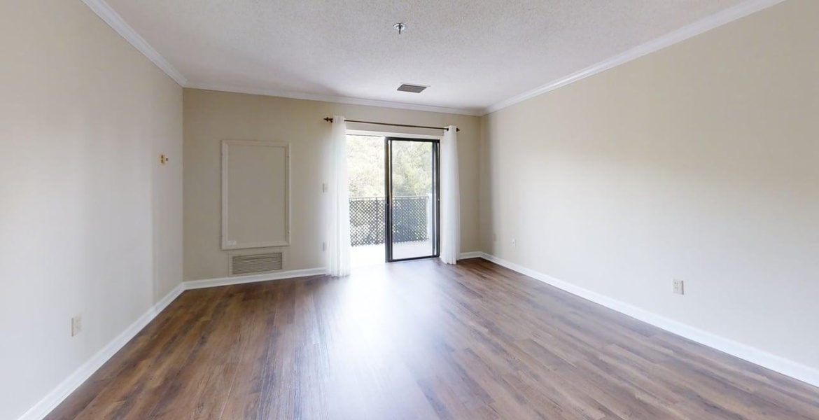 300 Johnson Ferry Rd. NE, Sandy Springs, Georgia 30328, ,Condo,For Lease,Mount Vernon Towers,Johnson Ferry Rd. NE,9,1147