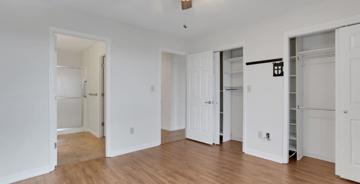 300 Johnson Ferry Rd NE, Sandy Springs, Georgia 30328, ,Condo,For Lease,Johnson Ferry Rd NE,1150