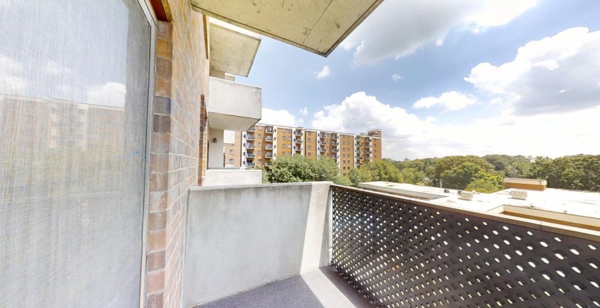 300 Johnson Ferry Rd. NE, Sandy Springs, Georgia 30328, ,Condo,For Sale,Mount Vernon Towers,Johnson Ferry Rd. NE,9,1152