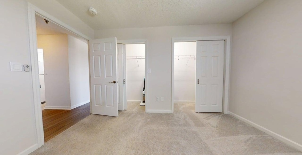 300 Johnson Ferry Rd. NE, Sandy Springs, Georgia 30328, ,Condo,For Sale,Mount Vernon Towers,Johnson Ferry Rd. NE,9,1153