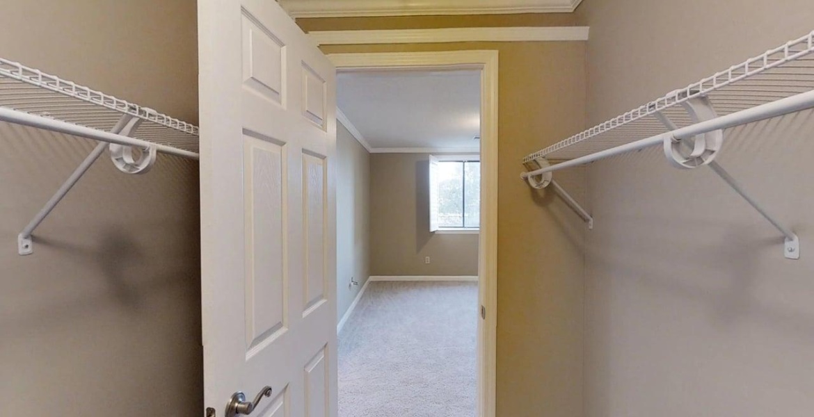 300 Johnson Ferry Rd. NE, Sandy Springs, Georgia 30328, ,Condo,For Lease,Mount Vernon Towers,Johnson Ferry Rd. NE,9,1158