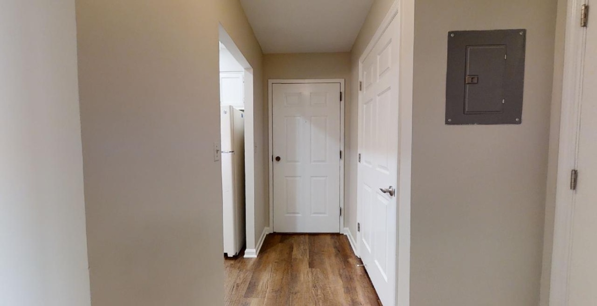 300 Johnson Ferry Rd NE, Sandy Springs, Georgia 30328, ,Condo,For Lease,Johnson Ferry Rd NE,1160