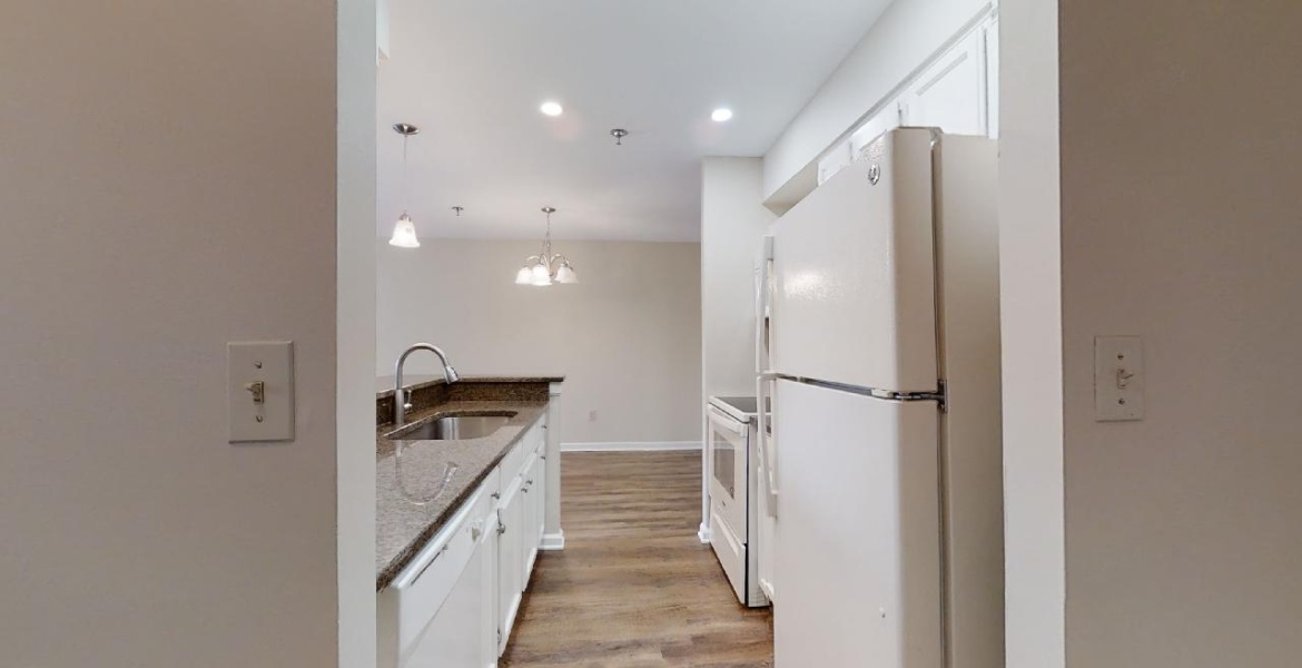 300 Johnson Ferry Rd NE, Sandy Springs, Georgia 30328, ,Condo,For Lease,Johnson Ferry Rd NE,1160