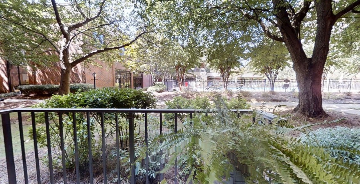 300 Johnson Ferry Rd NE, Sandy Springs, Georgia 30328, ,Condo,For Lease,Johnson Ferry Rd NE,1161