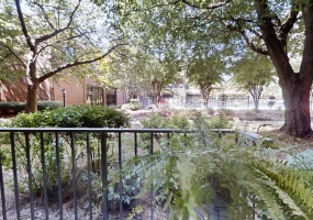 300 Johnson Ferry Rd NE, Sandy Springs, Georgia 30328, ,Condo,For Lease,Johnson Ferry Rd NE,1161