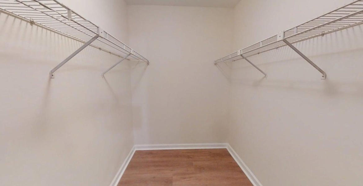 300 Johnson Ferry Rd NE, Sandy Springs, Georgia 30328, ,Condo,For Lease,Johnson Ferry Rd NE,1161