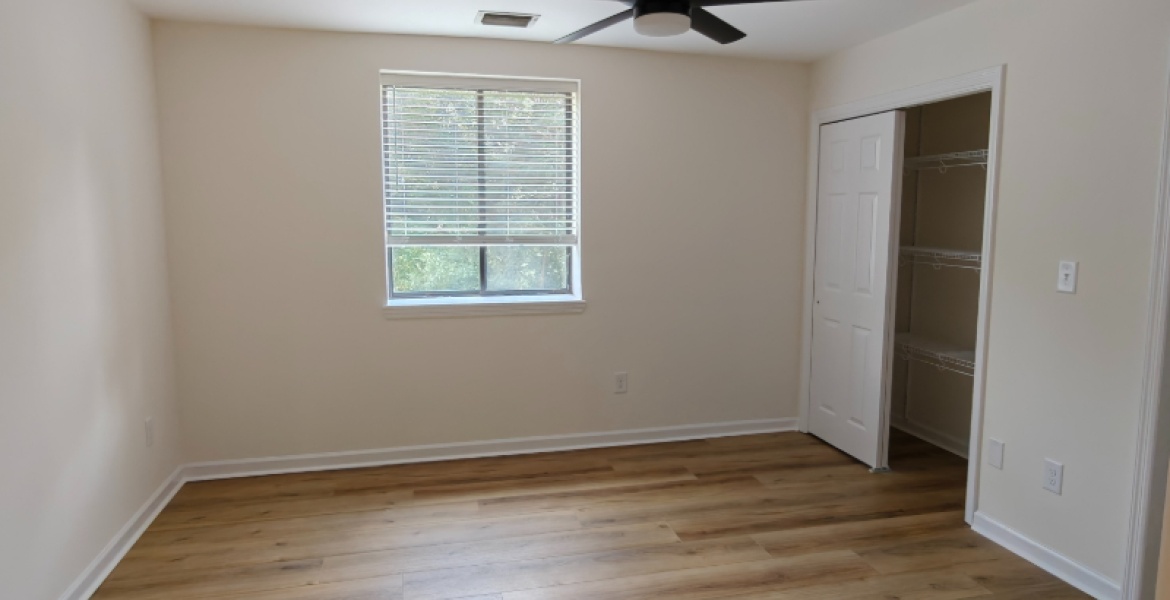 300 Johnson Ferry Rd. NE, Sandy Springs, Georgia 30328, ,Condo,For Lease,Mount Vernon Towers,Johnson Ferry Rd. NE,9,1162