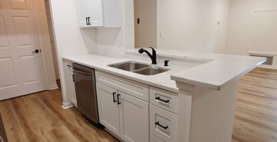 300 Johnson Ferry Rd. NE, Sandy Springs, Georgia 30328, ,Condo,For Lease,Mount Vernon Towers,Johnson Ferry Rd. NE,9,1162