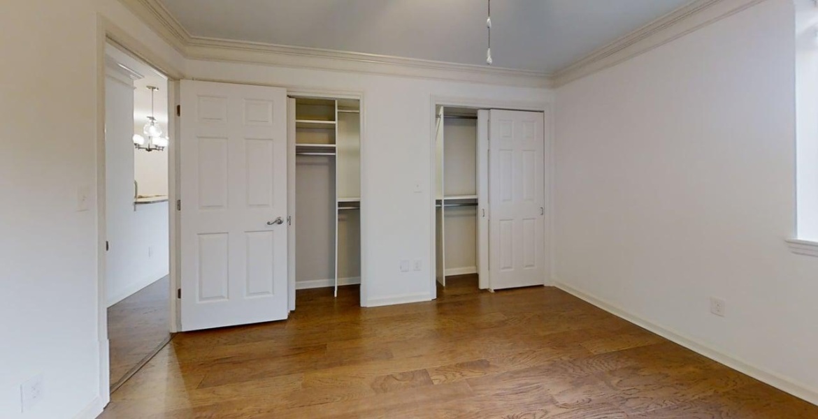 300 Johnson Ferry Rd NE, Sandy Springs, Georgia 30328, ,Condo,For Sale,Johnson Ferry Rd NE,1164