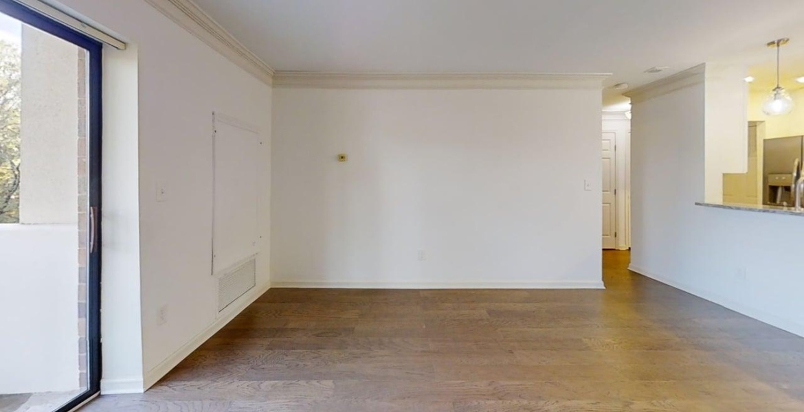 300 Johnson Ferry Rd NE, Sandy Springs, Georgia 30328, ,Condo,For Sale,Johnson Ferry Rd NE,1164