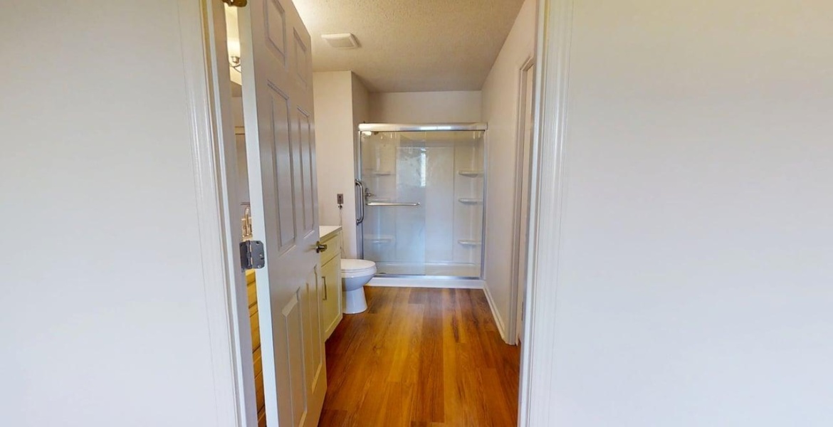 300 Johnson Ferry Rd NE, Sandy Springs, Georgia 30328, ,Condo,For Sale,Johnson Ferry Rd NE,1165