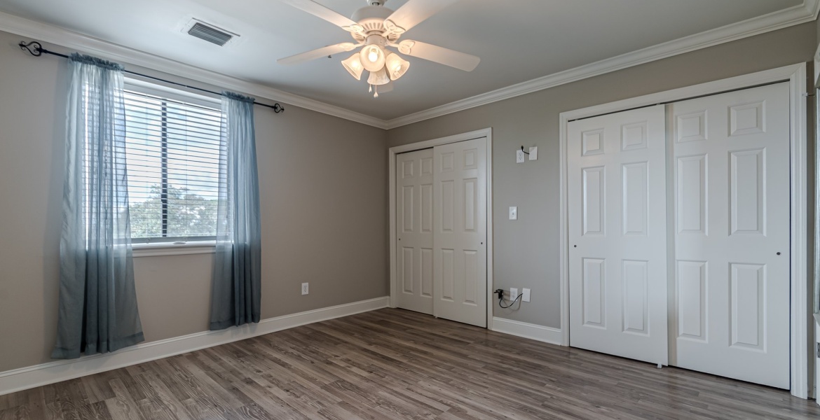 300 Johnson Ferry Rd NE, Sandy Springs, Georgia 30328, ,Condo,For Lease,Johnson Ferry Rd NE,1166