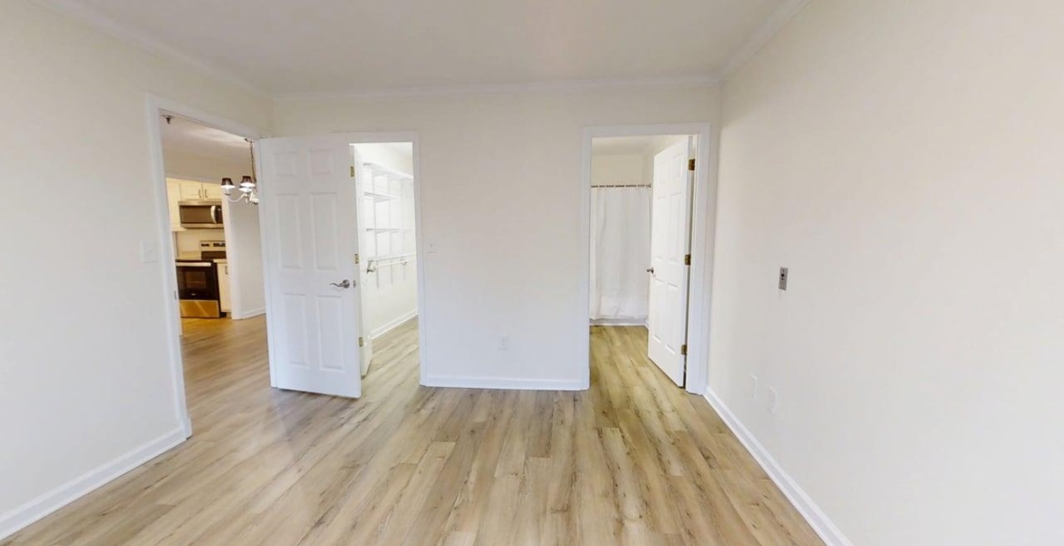 300 Johnson Ferry Rd NE, Sandy Springs, Georgia 30328, ,Condo,For Lease,Johnson Ferry Rd NE,1167