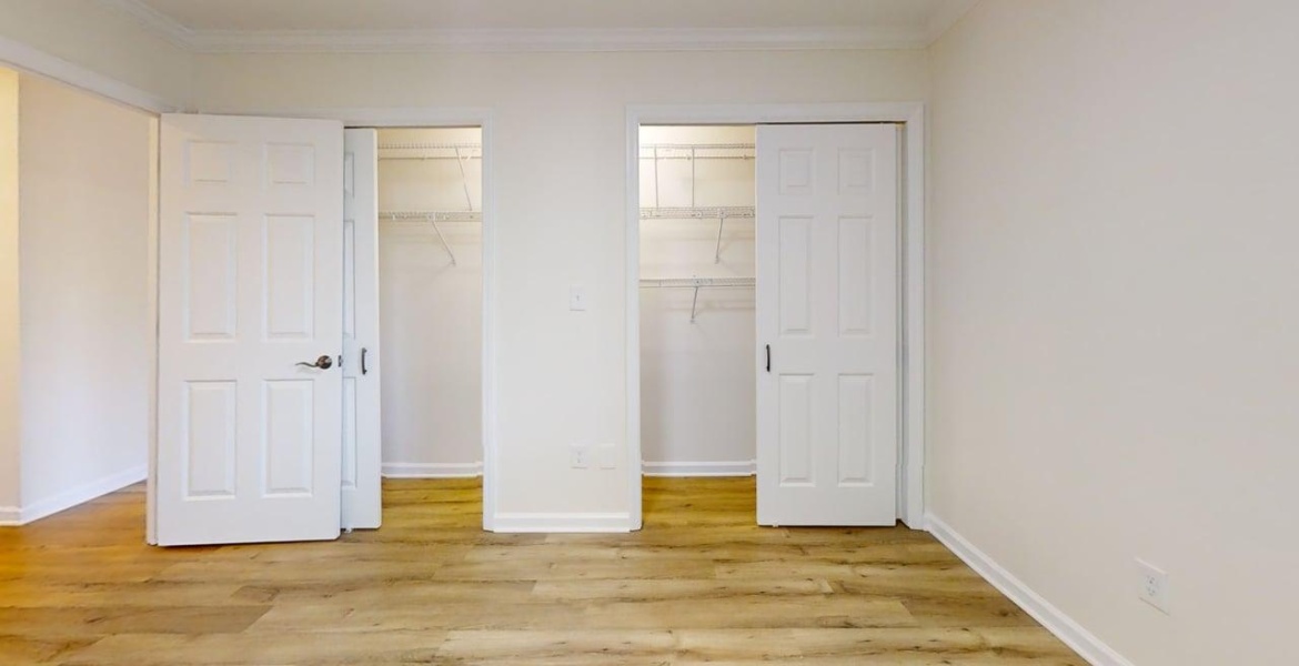 300 Johnson Ferry Rd NE, Sandy Springs, Georgia 30328, ,Condo,For Lease,Johnson Ferry Rd NE,1167