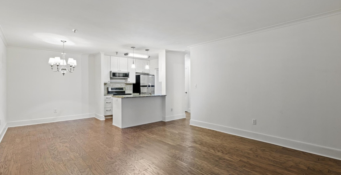 300 Johnson Ferry Rd NE, Sandy Springs, Georgia 30328, ,Condo,For Lease,Johnson Ferry Rd NE,1168