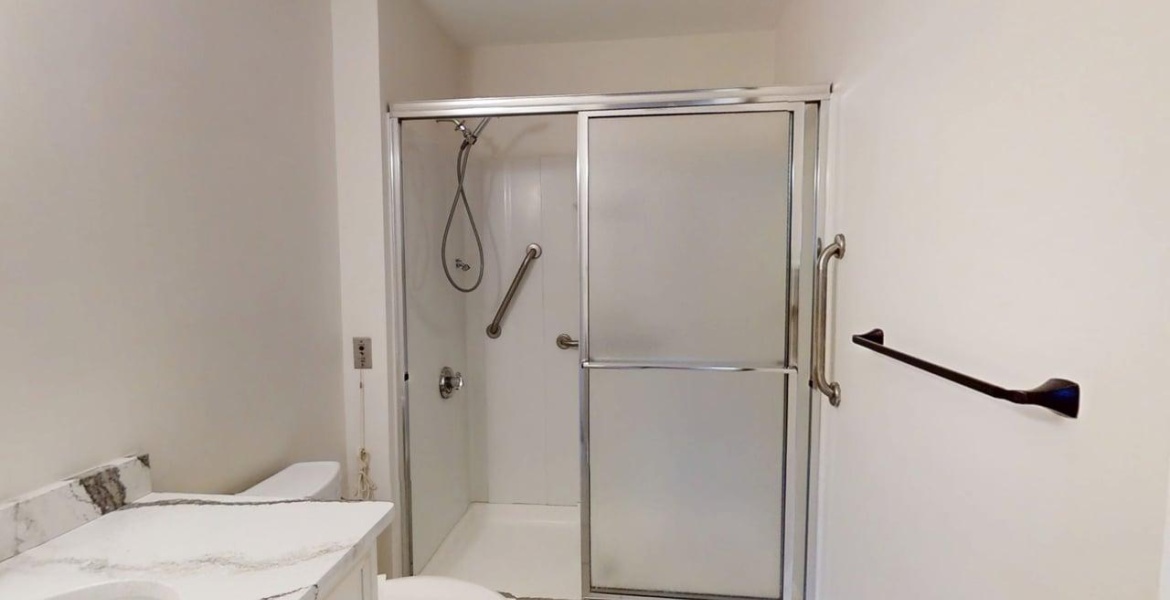 300 Johnson Ferry Rd NE, Sandy Springs, Georgia 30328, ,Condo,For Lease,Johnson Ferry Rd NE,1170