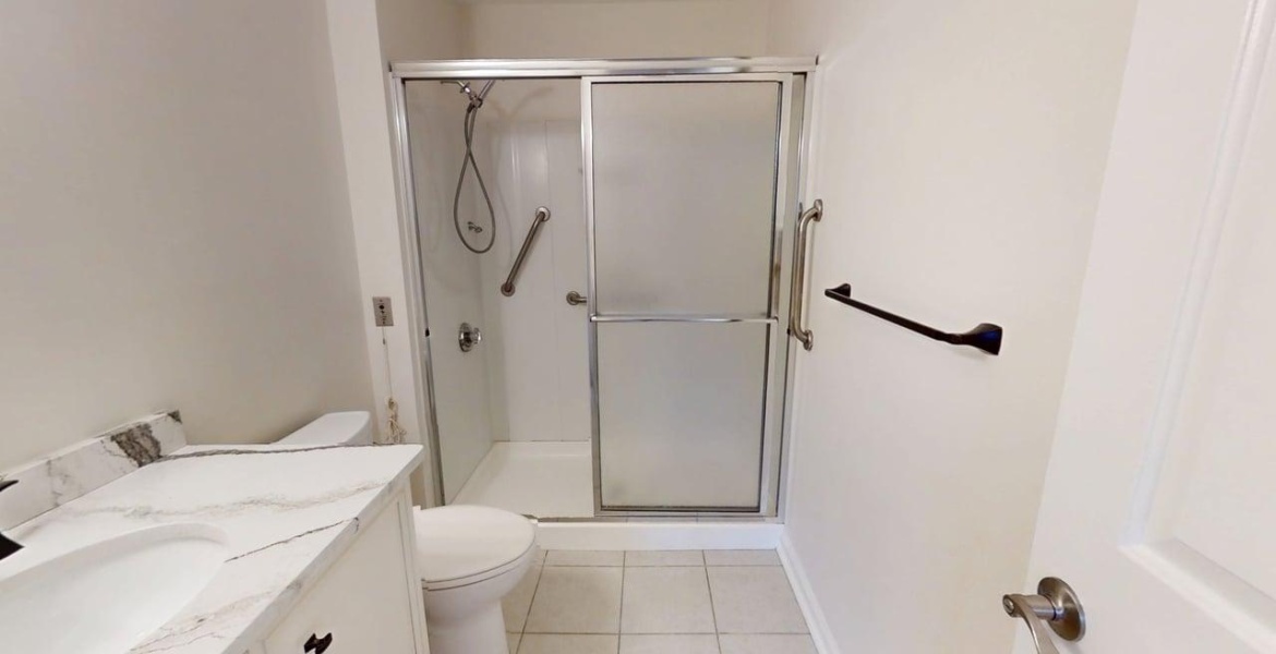 300 Johnson Ferry Rd NE, Sandy Springs, Georgia 30328, ,Condo,For Lease,Johnson Ferry Rd NE,1170