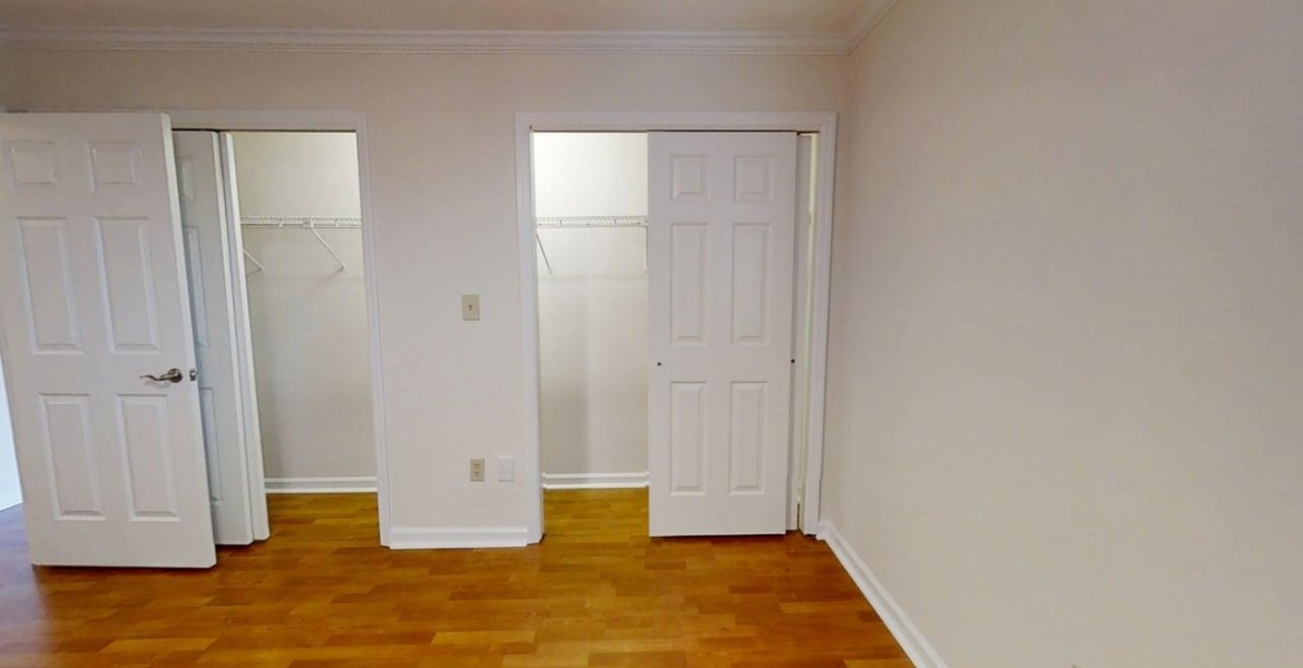 300 Johnson Ferry Rd NE, Sandy Springs, Georgia 30328, ,Condo,For Lease,Johnson Ferry Rd NE,1170