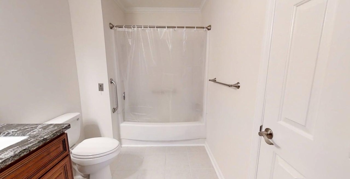 300 Johnson Ferry Rd NE, Sandy Springs, Georgia 30328, ,Condo,For Lease,Johnson Ferry Rd NE,1170