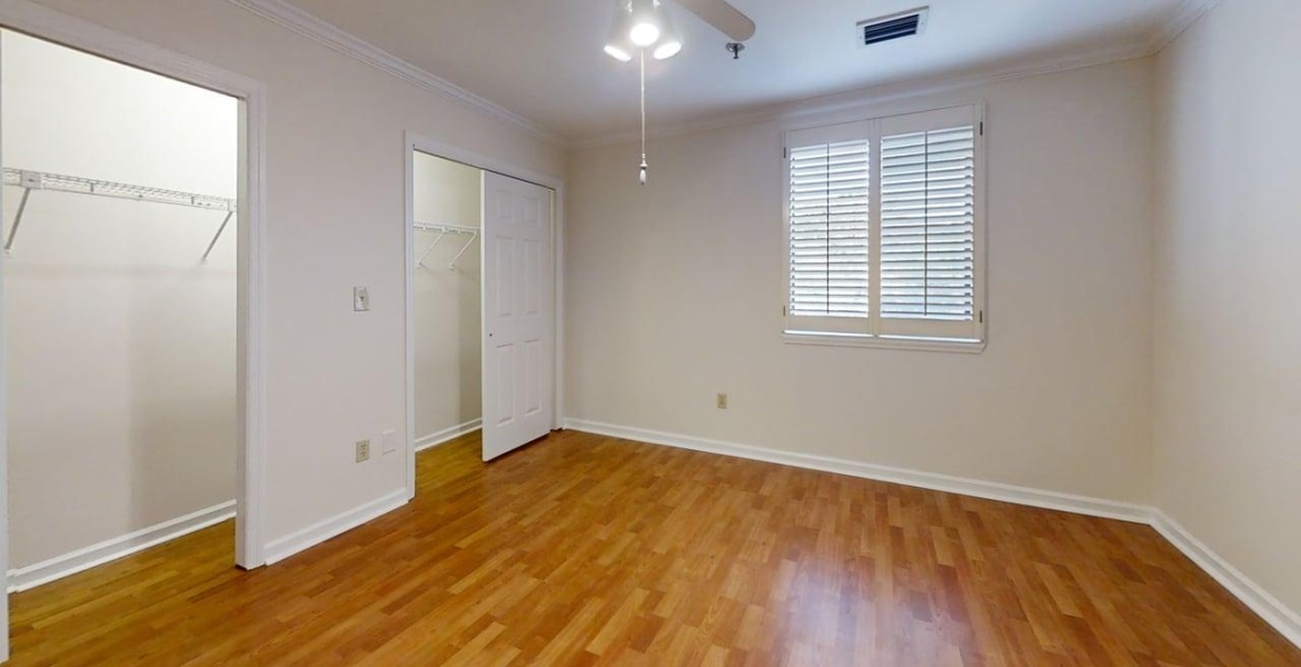 300 Johnson Ferry Rd NE, Sandy Springs, Georgia 30328, ,Condo,For Lease,Johnson Ferry Rd NE,1170