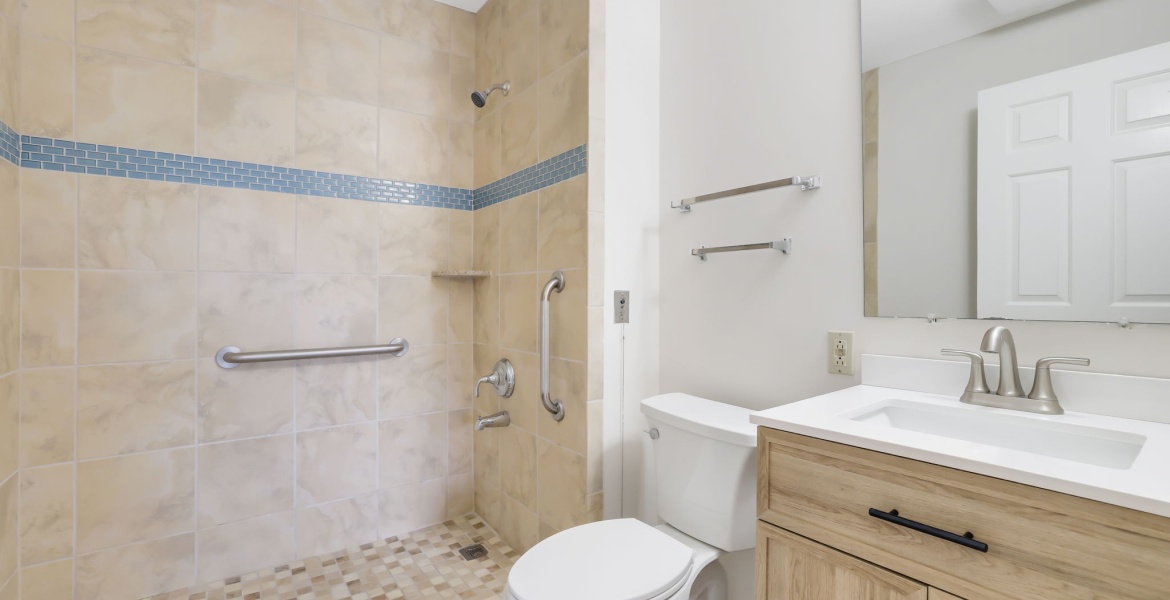 300 Johnson Ferry Rd NE, Sandy Springs, Georgia 30328, ,Condo,For Sale,Johnson Ferry Rd NE,1171