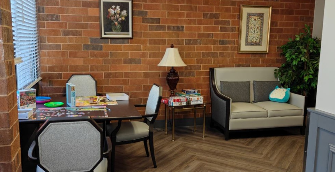 300 Johnson Ferry Rd NE, Sandy Springs, Georgia 30328, ,Condo,For Lease,Johnson Ferry Rd NE,1172