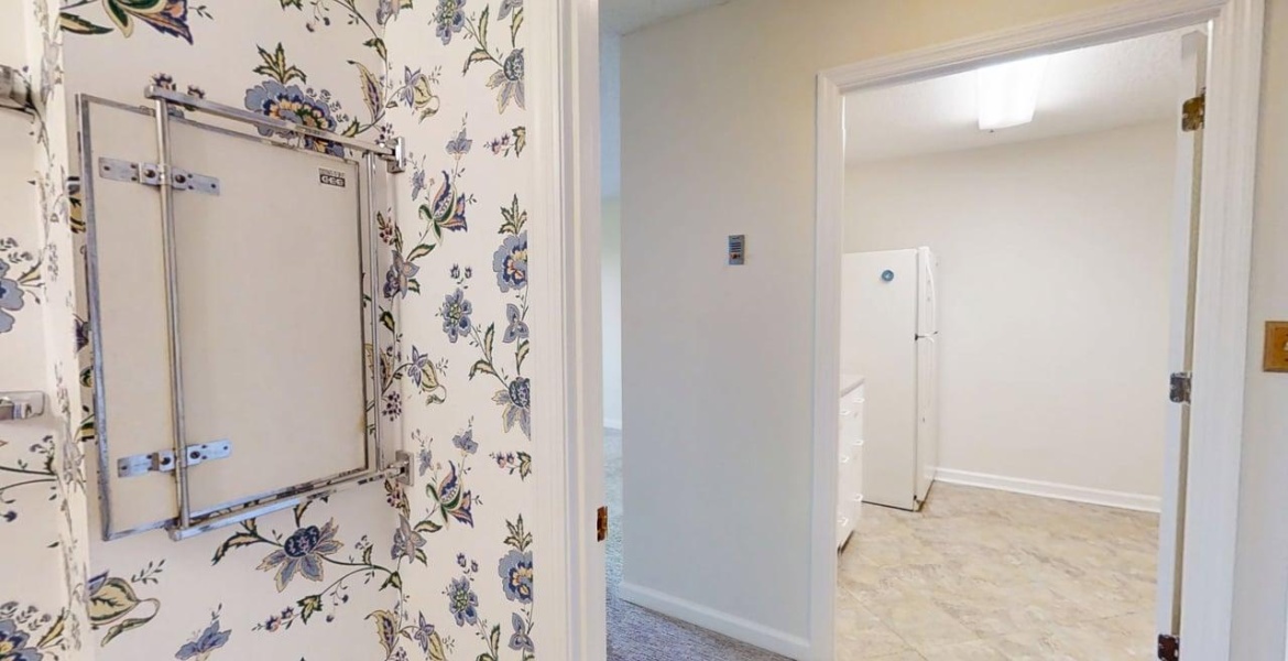 300 Johnson Ferry Rd NE, Sandy Springs, Georgia 30328, ,Condo,For Sale,Johnson Ferry Rd NE,1174