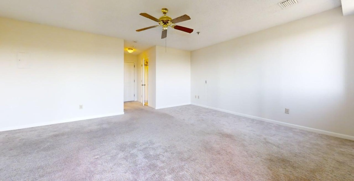 300 Johnson Ferry Rd NE, Sandy Springs, Georgia 30328, ,Condo,For Sale,Johnson Ferry Rd NE,1174