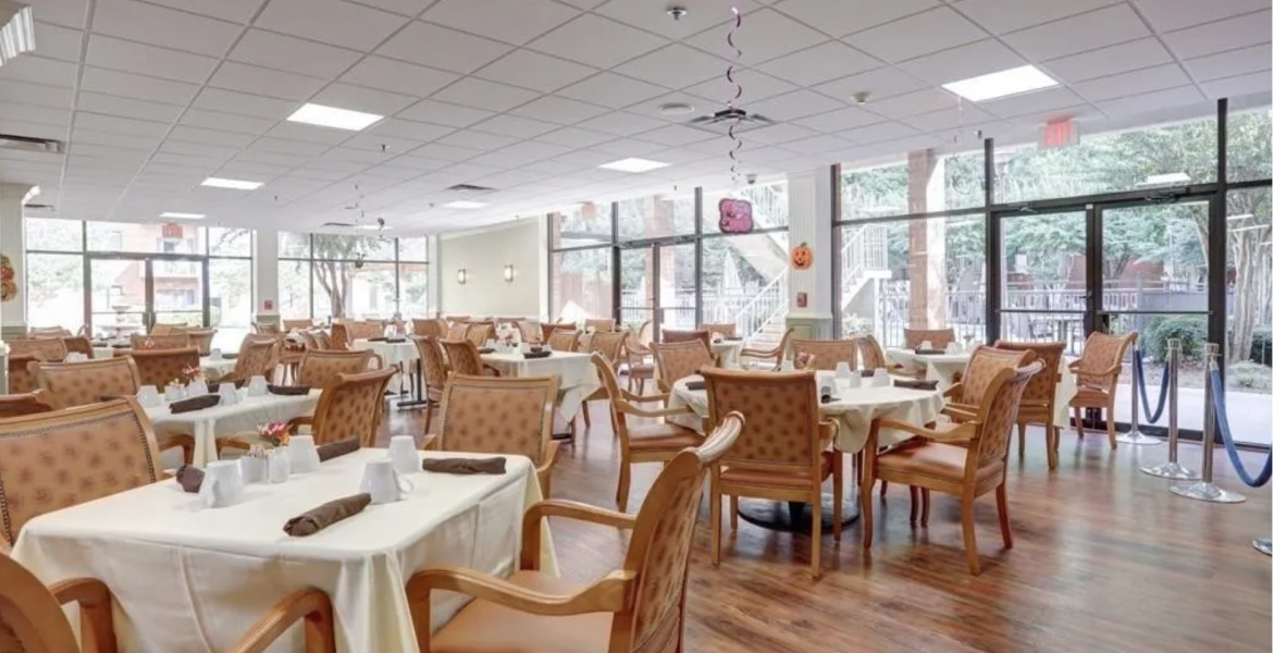 300 Johnson Ferry Rd NE, Sandy Springs, Georgia 30328, ,Condo,For Lease,Johnson Ferry Rd NE,1176