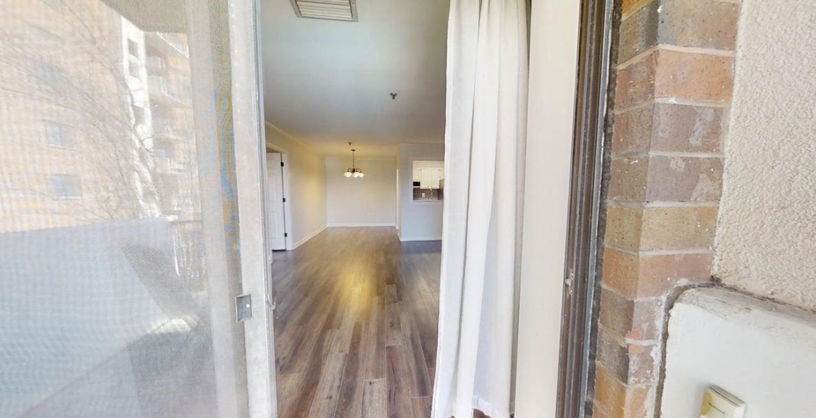 300 Johnson Ferry Rd NE, Sandy Springs, Georgia 30328, ,Condo,For Lease,Johnson Ferry Rd NE,1177