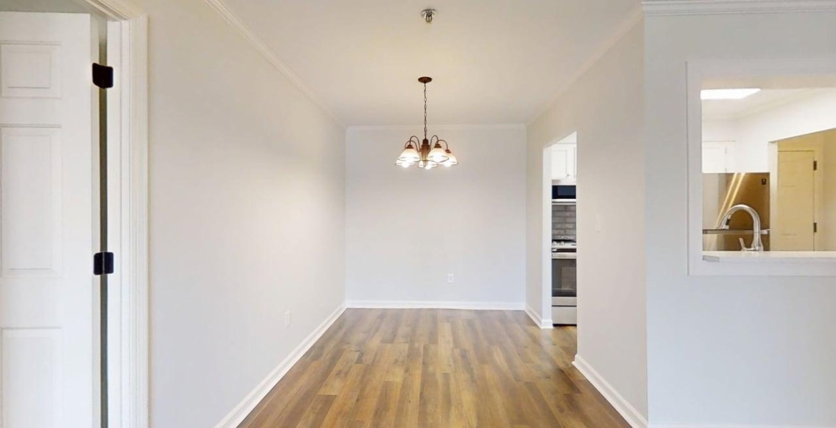 300 Johnson Ferry Rd NE, Sandy Springs, Georgia 30328, ,Condo,For Lease,Johnson Ferry Rd NE,1177