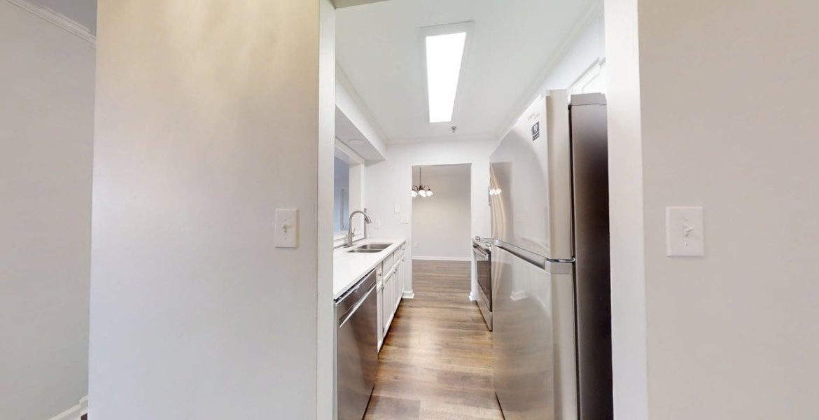 300 Johnson Ferry Rd NE, Sandy Springs, Georgia 30328, ,Condo,For Lease,Johnson Ferry Rd NE,1177