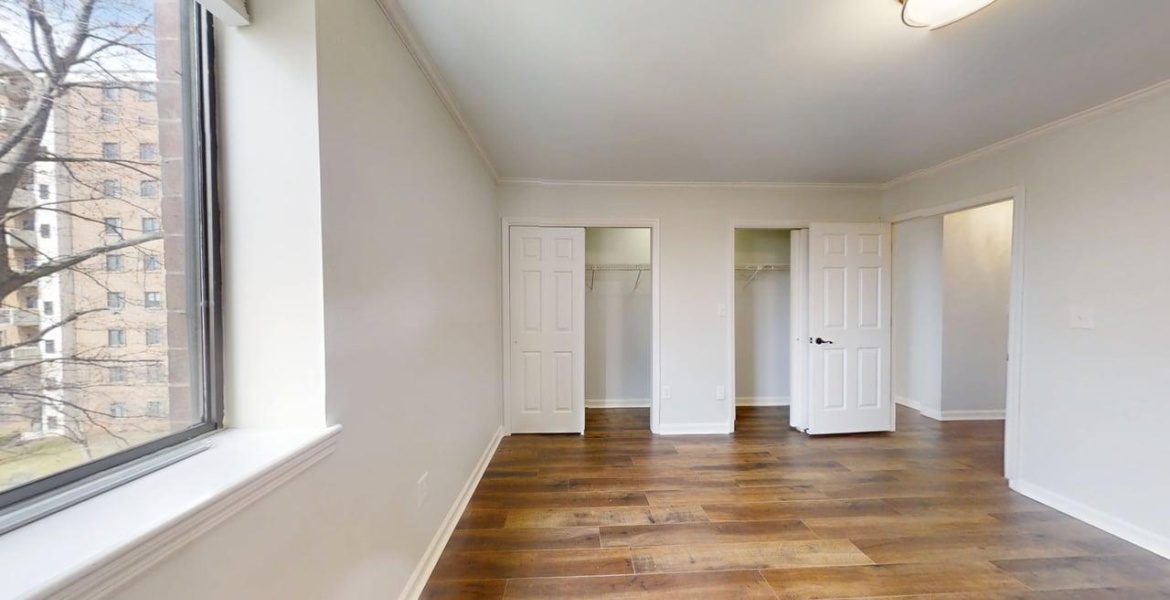 300 Johnson Ferry Rd NE, Sandy Springs, Georgia 30328, ,Condo,For Lease,Johnson Ferry Rd NE,1177