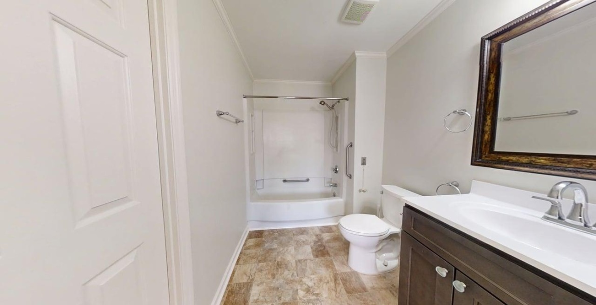 300 Johnson Ferry Rd NE, Sandy Springs, Georgia 30328, ,Condo,For Lease,Johnson Ferry Rd NE,1177