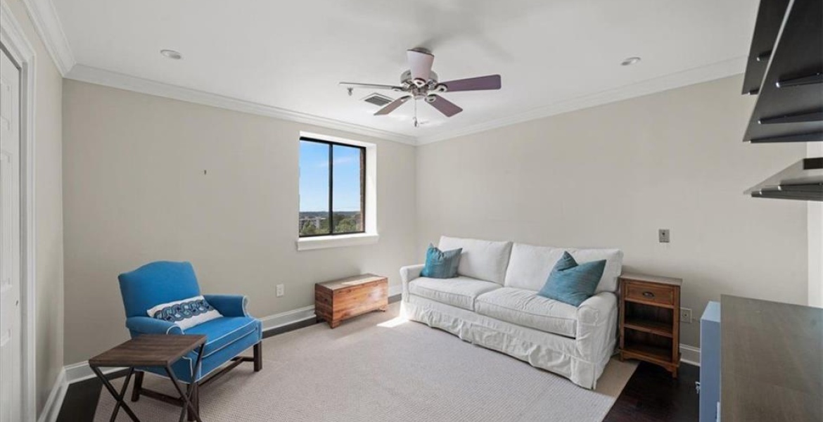 300 Johnson Ferry Rd NE, Sandy Springs, Georgia 30328, ,Condo,For Sale,Johnson Ferry Rd NE,1179