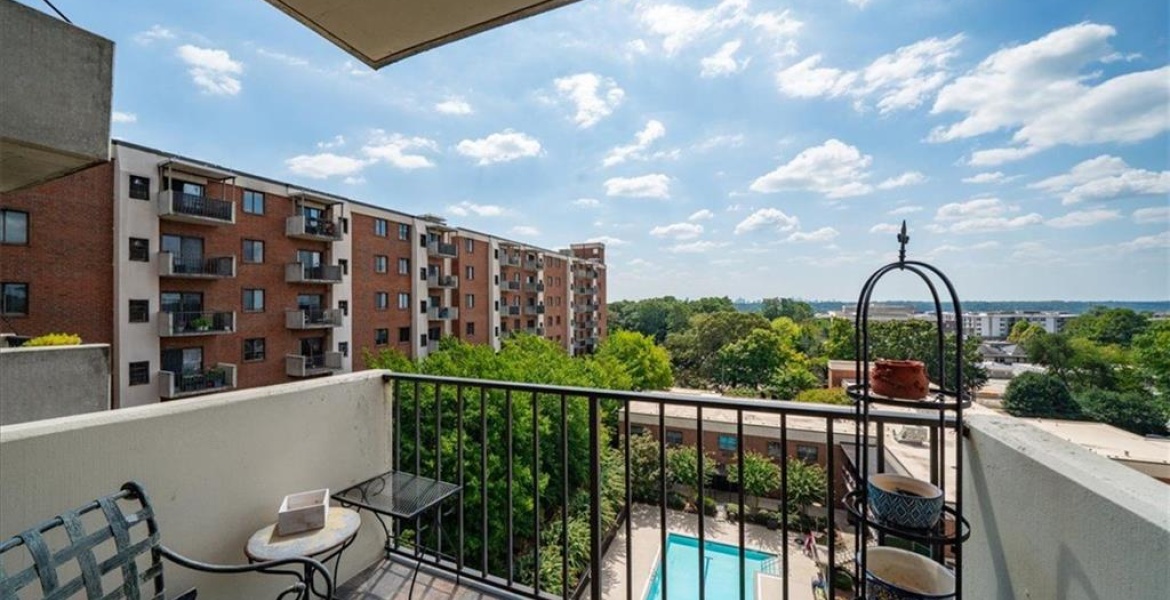 300 Johnson Ferry Rd NE, Sandy Springs, Georgia 30328, ,Condo,For Sale,Johnson Ferry Rd NE,1179