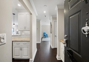 300 Johnson Ferry Rd NE, Sandy Springs, Georgia 30328, ,Condo,For Sale,Johnson Ferry Rd NE,1179