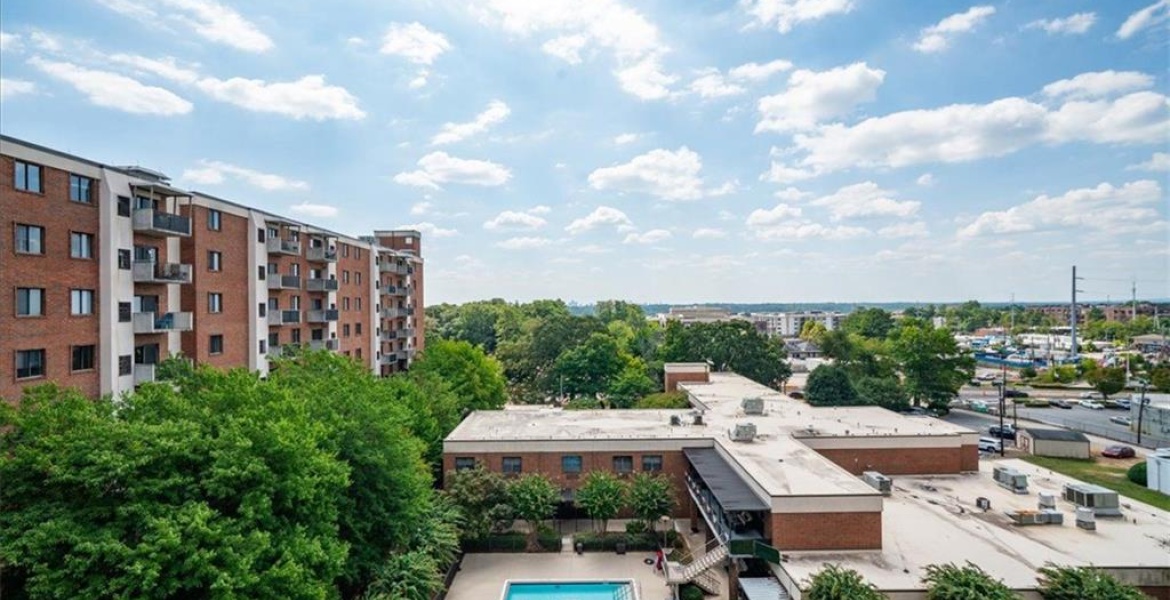 300 Johnson Ferry Rd NE, Sandy Springs, Georgia 30328, ,Condo,For Sale,Johnson Ferry Rd NE,1179