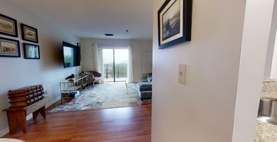 300 Johnson Ferry Rd NE, Sandy Springs, Georgia 30328, ,Condo,For Sale,Johnson Ferry Rd NE,1180