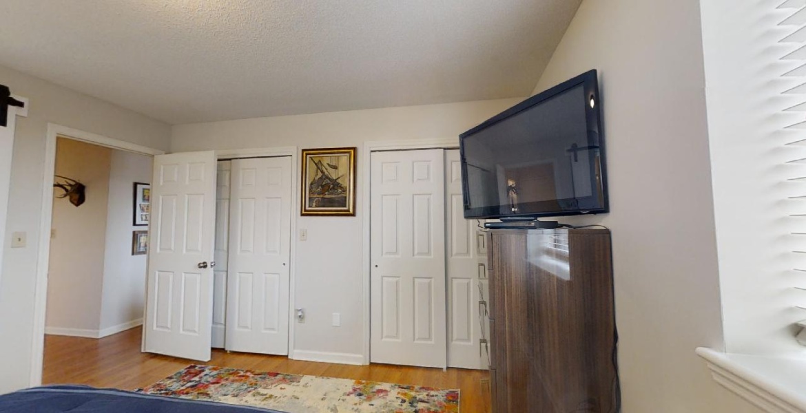 300 Johnson Ferry Rd NE, Sandy Springs, Georgia 30328, ,Condo,For Sale,Johnson Ferry Rd NE,1180