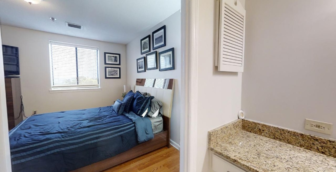 300 Johnson Ferry Rd NE, Sandy Springs, Georgia 30328, ,Condo,For Sale,Johnson Ferry Rd NE,1180