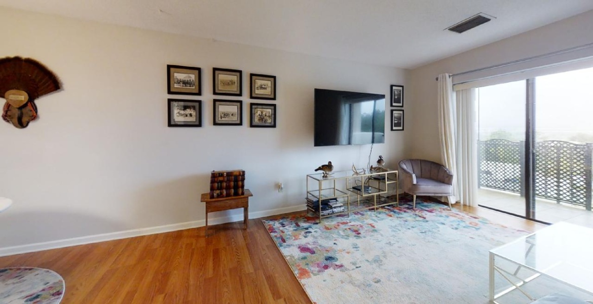 300 Johnson Ferry Rd NE, Sandy Springs, Georgia 30328, ,Condo,For Sale,Johnson Ferry Rd NE,1180