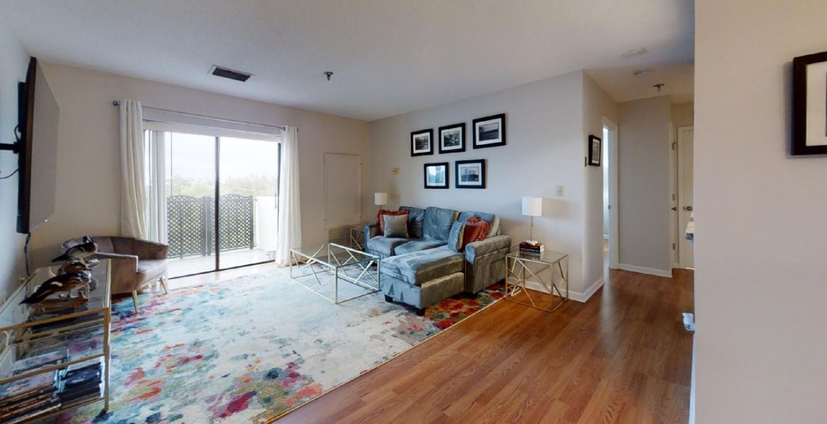 300 Johnson Ferry Rd NE, Sandy Springs, Georgia 30328, ,Condo,For Sale,Johnson Ferry Rd NE,1180